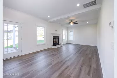 101 Sunny Acres Lane, Clinton, NC 28328 - Photo 7