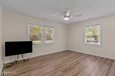 1601 Midway Road SE, Bolivia, NC 28422 - Photo 17
