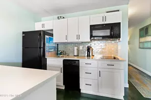 104 S Lumina Ave, Wrightsville Beach, NC 28480 - Photo 9