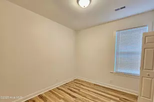 227 Hammond St, Winterville, NC 28590 - Photo 15