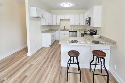 227 Hammond Street, Winterville, NC 28590 - Photo 5