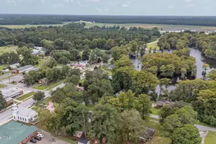 105 W Lakeview Dr, Trenton, NC 28585 - Photo 51