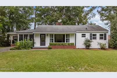 105 W Lakeview Drive, Trenton, NC 28585 - Photo 1