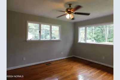 1303 Franklin Avenue, Laurinburg, NC 28352 - Photo 35