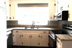 1303 Franklin Ave, Laurinburg, NC 28352 - Photo 13
