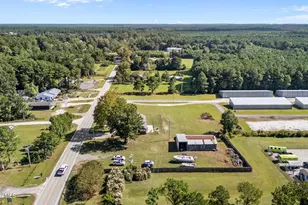 477 Harkers Island Rd, Beaufort, NC 28516 - Photo 37