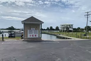 650 Cedar Point Blvd, Cedar Point, NC 28584 - Photo 9