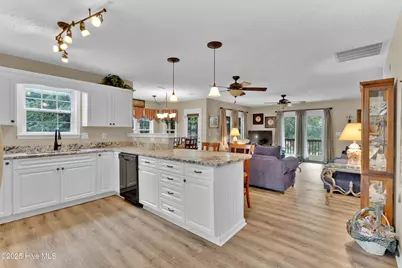 104 SW 30th Street, Oak Island, NC 28465 - Photo 9