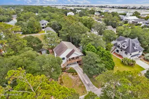104 SW 30th St, Oak Island, NC 28465 - Photo 7