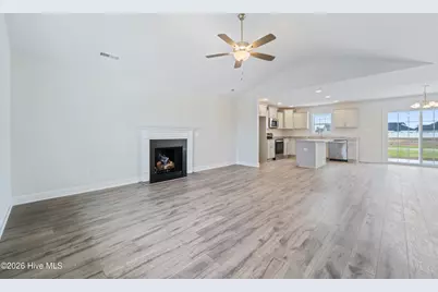 121 Sanctuary Street, Jacksonville, NC 28546 - Photo 5