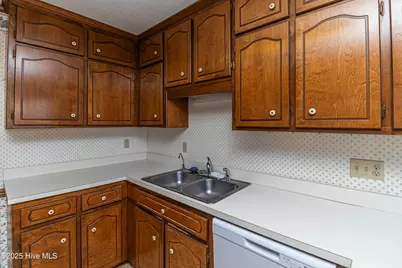 206 Maplewood Drive, Goldsboro, NC 27534 - Photo 11