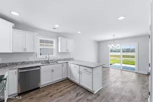 210 Windsor Run Blvd, Jacksonville, NC 28546 - Photo 11