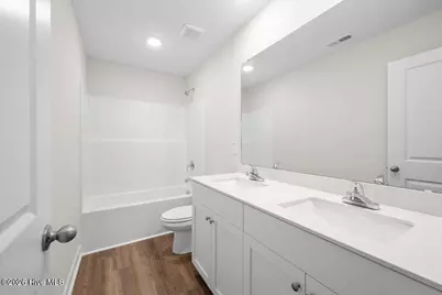 575 Ashley Heights Drive, Aberdeen, NC 28315 - Photo 23