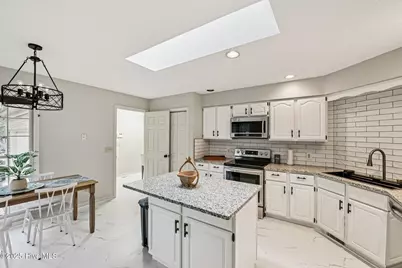 965 Monticello Drive, Pinehurst, NC 28374 - Photo 15