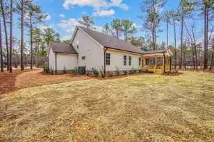 28941 Pinedale Ct, Wagram, NC 28396 - Photo 47