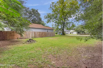 17 Montgomery Avenue, Wilmington, NC 28405 - Photo 11