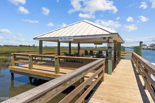 602 W Fort Macon Rd, Atlantic Beach, NC 28512 - Photo 21