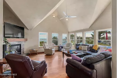 102 Gibbs Circle, Beaufort, NC 28516 - Photo 11