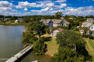 102 Gibbs Cir, Beaufort, NC 28516 - Photo 35