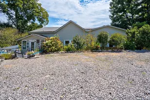 512 W Nash St, Spring Hope, NC 27882 - Photo 21