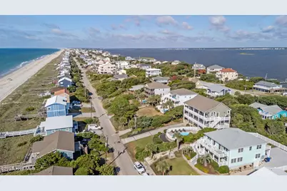 1608 Ocean Drive, Emerald Isle, NC 28594 - Photo 13