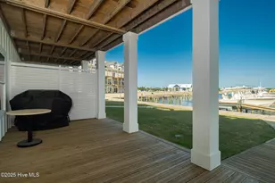 200 Olde Towne Yacht Clb Dr, Beaufort, NC 28516 - Photo 37