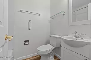 1121 River St, Jacksonville, NC 28540 - Photo 13