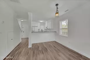 154 Lullwater Dr, Wilmington, NC 28403 - Photo 5
