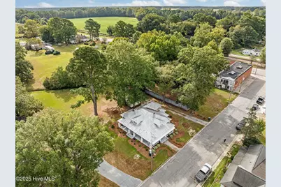 202 N Main Street, Walstonburg, NC 27888 - Photo 33