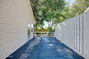 109 Lighthouse Dr, Carolina Beach, NC 28428 - Photo 37