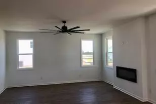575 Midsummer St, Aberdeen, NC 28315 - Photo 7