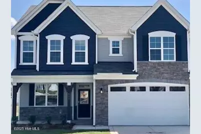 575 Midsummer Street #211, Aberdeen, NC 28315 - Photo 1