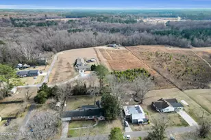 247 Farmlife Ave, Vanceboro, NC 28586 - Photo 35