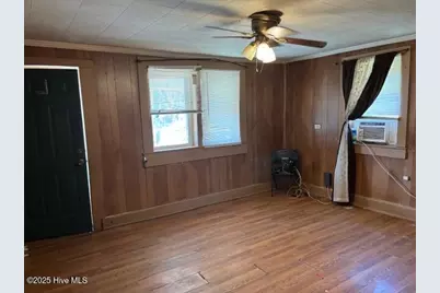 3645 Williams Street, Farmville, NC 27828 - Photo 5