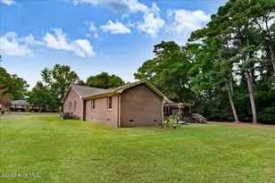 2407 Sparre Dr, Kinston, NC 28504 - Photo 7