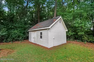 2407 Sparre Dr, Kinston, NC 28504 - Photo 11