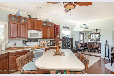217 Broad Street, Beaufort, NC 28516 - Photo 13