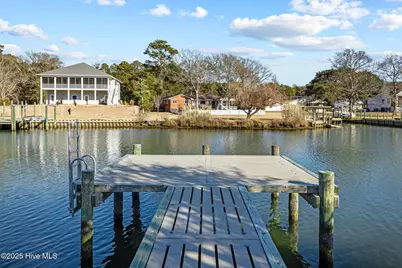 113 Cape Point Boulevard, Cape Carteret, NC 28584 - Photo 9