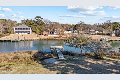113 Cape Point Boulevard, Cape Carteret, NC 28584 - Photo 29
