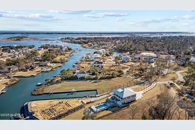 113 Cape Point Boulevard, Cape Carteret, NC 28584 - Photo 19