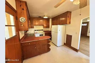 928 Village Road, Leland, NC 28451 - Photo 9