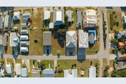 629 S Third Avenue, Kure Beach, NC 28449 - Photo 7