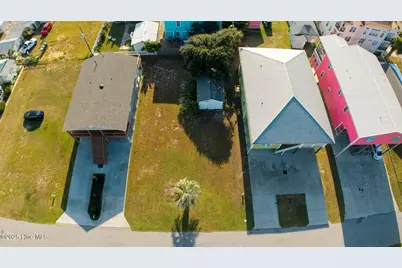 629 S Third Avenue, Kure Beach, NC 28449 - Photo 9
