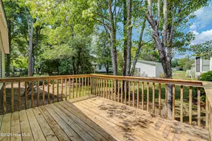 609 Outrigger Ct, Hampstead, NC 28443 - Photo 33