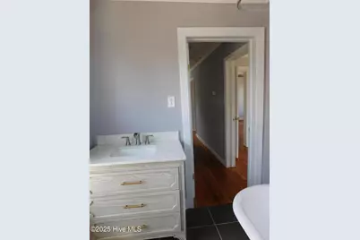 304 Avenue A, New Bern, NC 28560 - Photo 11