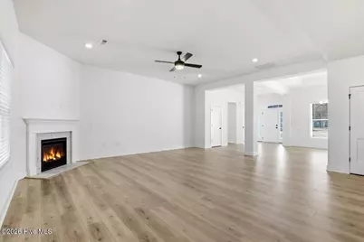 104 Brighton Street, La Grange, NC 28551 - Photo 9