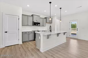 102 Brighton St, La Grange, NC 28551 - Photo 13