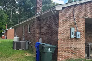 216 E Troy St, Ahoskie, NC 27910 - Photo 3