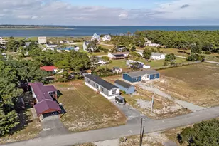 139 Barbee St, Harkers Island, NC 28531 - Photo 27