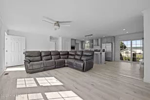 145 Barbee St, Harkers Island, NC 28531 - Photo 7